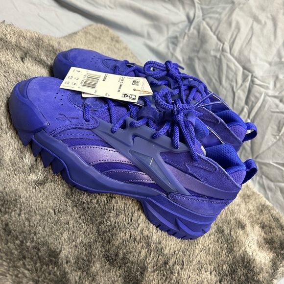 Cardi B x Reebok Club C V2, Size 7 Women’s , Ultima Purple, NWT - Picture 5 of 6